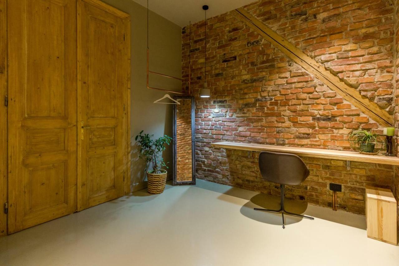 White Vintage Apartment Клуж-Напока Екстериор снимка