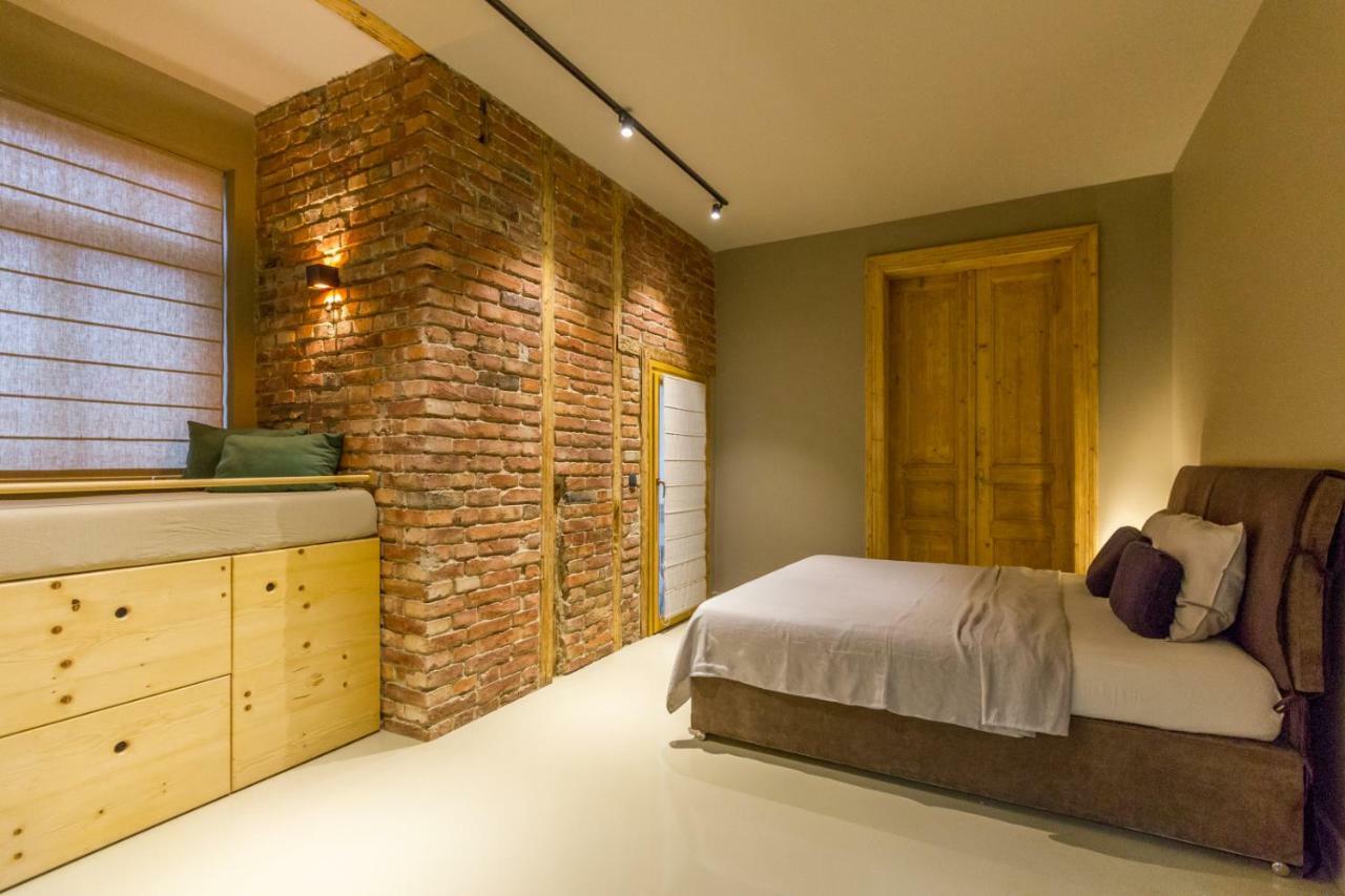 White Vintage Apartment Клуж-Напока Екстериор снимка