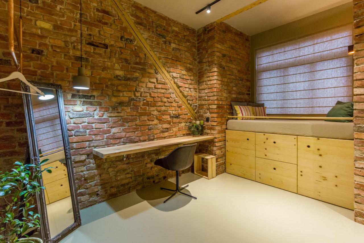 White Vintage Apartment Клуж-Напока Екстериор снимка